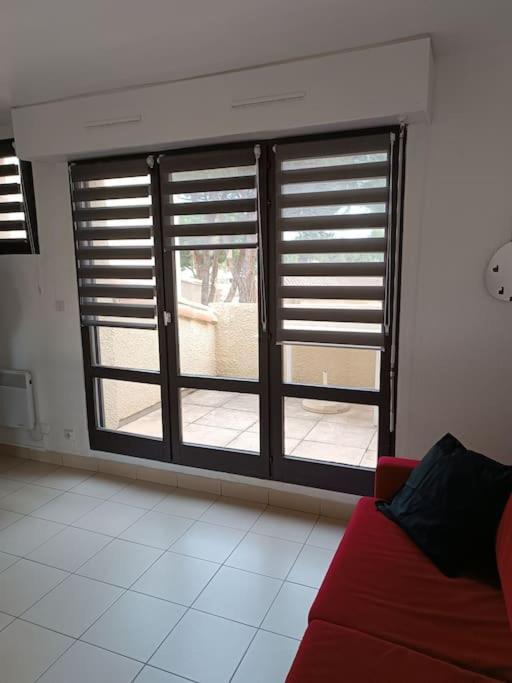 Studio Renove Dans Residence De Vacances Avec Grande Piscine Chauffee, Parking Et Terrasse Agde Zewnętrze zdjęcie